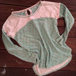 Lush Sweater ❤️bundle me❤️